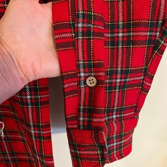 Pendleton LOBO Pristine Vintage Condition Red/Green Wool Plaid Button Down - Picture 7 of 13
